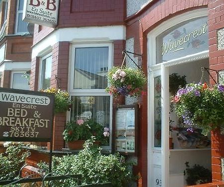Wavecrest Hotel Holyhead Exterior foto