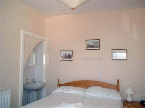 Wavecrest Hotel Holyhead Exterior foto